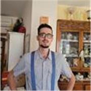 Offro lezioni di pianoforte, anche col mio piano digitale, con metodo progressivo e divertente