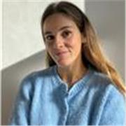 Soy maestra y pedagoga. Con más de 7 años de experiencia en el aula.