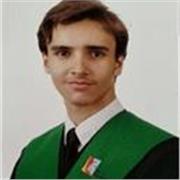 Profesor con dos carreras (Estudios Ingleses y Lingüística y Lenguas Aplicadas), 6 años de experiencia dando clases.