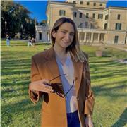 studentessa di Farmacia offre lezioni di biologia (per tutte le scuole) ed aiuto compiti per scuole elementari e medie