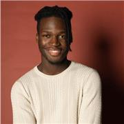 Passionné par l'anglais et désireux de partager ma maîtrise de la langue, j'excelle dans le domaine de l'anglais depuis près de 5 ans et je serais désireux de faire profiter les élèves qui voudrait briller dans la langue de Shakespeare. J'habite à Valenci