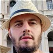 Affidabilità, nuove metodologie educative, empatia e sostegno sia scolastico che educativo 