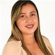 Soy psicóloga de profesion, puede dar clase filosofía, lengua castellana, ética y valores