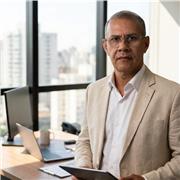 Tenho Curso de Licenciatura em Matemática