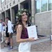 Laureata in ingegneria impartisce lezioni di fisica e matematica a studenti delle scuole medie e superiori. Zona Beinasco/ Torino