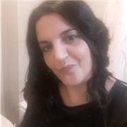 Laureata in scienze biologiche impartisce lezioni di matematica, fisica, chimica