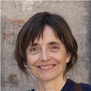 Insegnante qualificata con lunga esperienza in ambito di formazione aziendale, offre lezioni di inglese