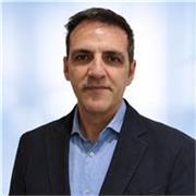 Ingeniero Superior de Teleco y Licenciado en ADE con sólidos conocimiento de IA y Pedagogía 