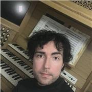 Profesor superior de órgano, clavecín. Armonía, análisis y piano