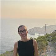 Professoressa medie, laureata in Lettere, sviluppo metodo di studio e aiuto compiti