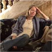 I teach English as a foreign language to native Italian speakers (B1 level and above).