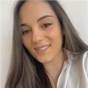 Graduada en química, imparto clases de química para ESO y bachillerato