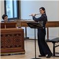 Musicista specializzata in musica antica offre lezioni di traversiere barocco o flauto traverso moderno