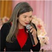 ​Profesora Nativa de Portugués con más de tres décadas de experiencia, especializada en la enseñanza para adultos y profesionales
