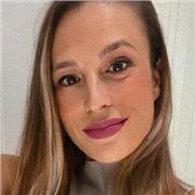 Profesora de primaria con experiencia en colegios, ofrece clases particulares para niños que tienen dificultades de aprendizaje ( dislexia, TEL, autismo, TDAH…) empleando material específico. Además de ofrecer refuerzo académico en todas las asignaturas