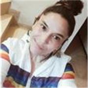 Clases de yoga y talleres de meditación, dibujo, pintura y tatuaje