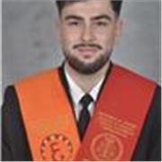 Graduado en Derecho y Administración y Dirección de Empresas