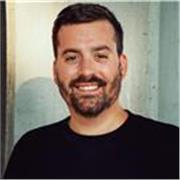 ¡Hola! Soy Alex Guillén, experto en  marketing digital, comunicación,  producción audiovisual y gestión de proyectos.