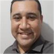 Sou uma pessoa dedicada, comunicativa e comprometida em tornar o aprendizado acessível e motivador. Tenho facilidade em explicar