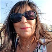 Sono stata insegnante di scuola primaria, ora in pensione, disponibile per tutte le materie e le classi della scuola Primaria