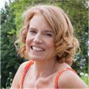 I help you communicate better in English