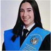 Graduada en Educación Primaria y capacitada para atender todos los niveles.