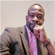 An experienced teacher who gives lessons tailored to suit students' needs 