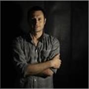 Ripetizioni e lezioni da remoto per studenti superiori o universitari.