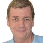 Madrelingua inglese specializzato in Business English. 30+ anni d'esperienza.