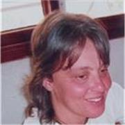 Laureata e abilitata in Filosofia e Storia, ho acquisito la certificazione DITALS 2 presso l'Università di Siena. Offro lezioni