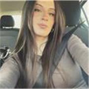 Estudiante bilingüe, hija de madre francesa, clases de francés de primaria a ESO.