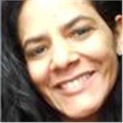 Meu nome é Magnólia, sou estudante do curso de Pedagogia ( Licenciatura Plena), praticamente se formando, faltam poucos estágios para fechar esse ciclo e iniciar outros, porque o aprendizado é contínuo. Pretendo viver mais experiências práticas no meio ed