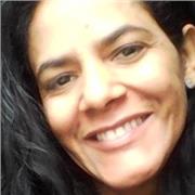 Meu nome é Magnólia, sou estudante do curso de Pedagogia ( Licenciatura Plena), praticamente se formando, faltam poucos estágios para fechar esse ciclo e iniciar outros, porque o aprendizado é contínuo. Pretendo viver mais experiências práticas no meio ed