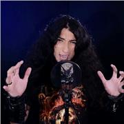 Profesor de Técnica Vocal, Canto y experto en Vocal Coaching, 16 años de estudios en múltiples academias, con docenas de profesores