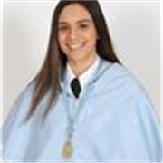 Profesora de apoyo escolar ayuda con deberes, exámenes y refuerzo académico para primaria.