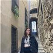 Doy clases partículares de repaso nivel ESO y algunas específicas de bachillerato, como filosofía, castellano, etc