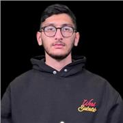 Étudiant en école d'ingénieur spécialisé en énergie et enseignant expérimenté, offrant des cours de mathématiques personnalisés et