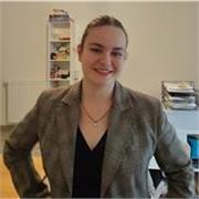Bonjour, Je m'appelle Caroline corbin je cherche à donner des cours particuliers à des primaires pour soutien scolaire