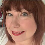 Experienced English/ESOL/EAP and study skills tutor. Offering one to one or group lessons to motivate and encourage students to succeed