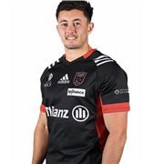 Rugbyman professionnel depuis 6 ans et pratiquant ce sport depuis l’âge de 4 ans mais aussi plongé dans la préparation physique et nutrition je serai à même de répondre à vos besoins dans ces domaines