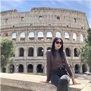 Studentessa all’ultimo anno di Lettere Moderne offre lezioni di italiano e latino