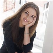 I offer affordable private and group Russian lessons