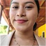 Maestra de comprensión de principios científicos, abarcando diversas disciplinas como física, química, biología y geología