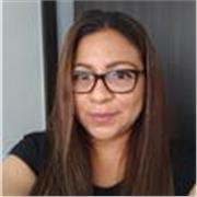 Profesora de matemáticas, imparte clases nivel secundaria