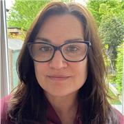 I'm a children and young person's counsellor with extensive experience in academic and emotional support.