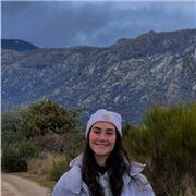 Graduada en Laboratorio Clínico  con más de 3 años de experiencia impartiendo clases particulares a alumnos de ESO y Bachillerato