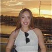 Soy una estudiante de 18 años, responsable y paciente. Daré clases particulares a niños de primaria.