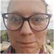 Ciao! Mi chiamo Sofia e aiuto i bambini a studiare con il sorriso :)