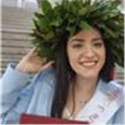 Offro lezioni di italiano, scrittura, latino e storia.