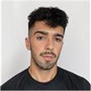 Estudiante de Filología Hispánica con Máster en Educación (Formación del Profesorado) y en curso del Máster en Estudios Literarios